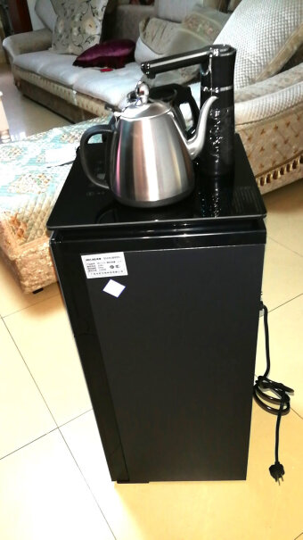 美菱茶吧机家用多功能智能温热型立式饮水机MY-C807可以制冷吗？