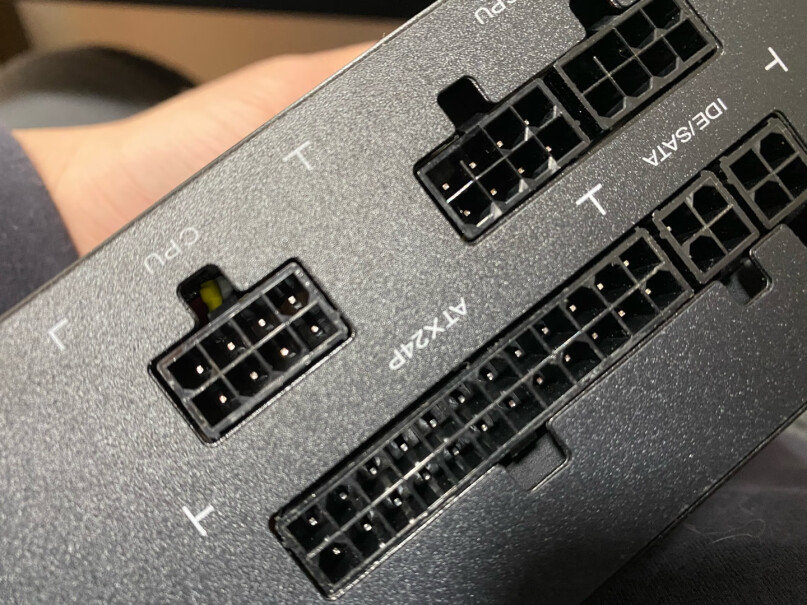 全汉额定450W经典版MS450带的起r5 1500x 和rx580 2048sp吗？不超频？