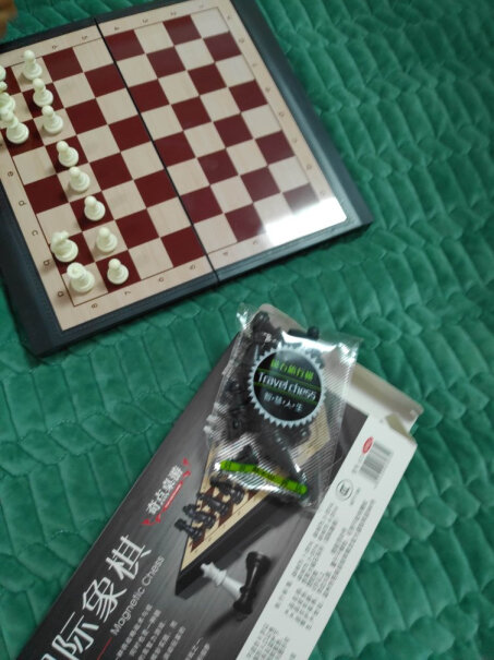 国际象棋奇点国际象棋桌游磁石折叠式棋盘国际象棋872大号一定要了解的评测情况,评测哪一款功能更强大？