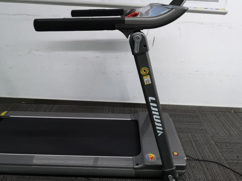 立久佳LIJIUJIAX7跑步机家用智能可折叠免安装健身器材如果开到12，噪音到底大不大？