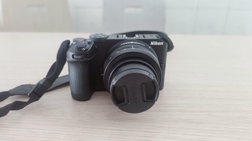 尼康（Nikon）Z 30 微单相机 微单机身 无反相机 半画幅（Z DX 16-50mm f大家内存卡都是在哪里买的呀？