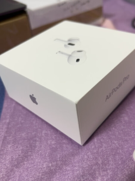 AppleMTJV3CH/A收到货后，外面有苹果原厂的牛皮纸纸箱包装吗？