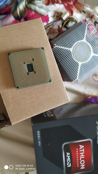 AMD X4 860K 四核CPU带散热吗？