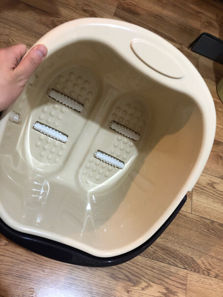 青苇浴室塑料泡脚桶洗脚盆两个桶爹一起 ，有多高？想放到洗脸池柜子下面。