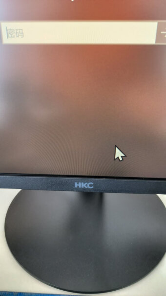 HKCP272U Pro客服说这个显示器没有分屏的功能。是真的吗？