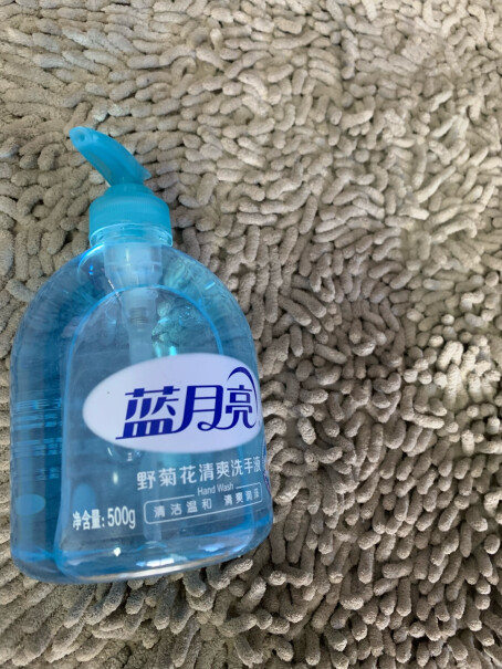 蓝月亮芦荟抑菌洗手液300g请问两件是两瓶吗？