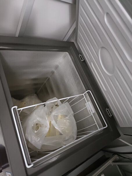 美菱100升顶开门BC/BD-100DT小冷柜请问一下这款冰柜启动的时候声音大吗？