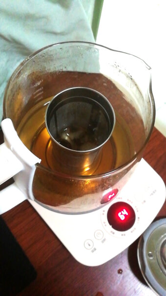 苏泊尔养生壶煮茶器漏水漏电？