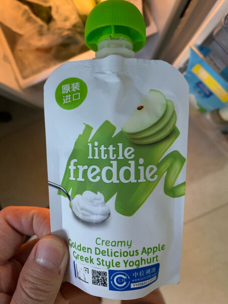 小皮LittleFreddie多口味缤纷水果泥100g*10袋欧洲原装进口婴儿辅食幼儿佐餐泥宝宝西梅哪个口味好吃呢？