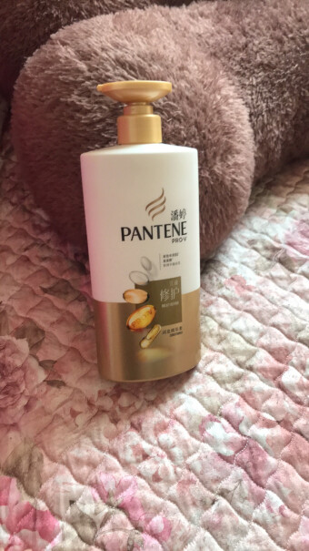 潘婷氨基酸乳液修护护发素750g强韧发根请问，这款和丝质顺滑的哪款更香？