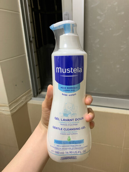 妙思乐Mustela洗发沐浴露500ml二合一这个新生儿可以用吗？