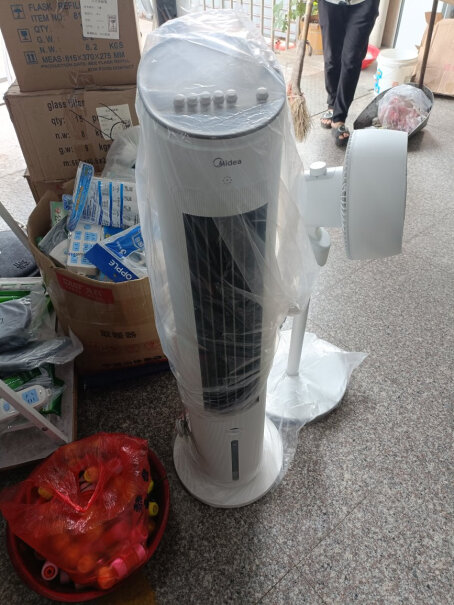 美的空调扇家用立式冷风扇 AAF10MA能制热吗？