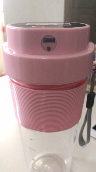 荣事达充电榨汁机家用迷你便携电动果汁机多功能料理机炸果汁机这个没有大小号吗？