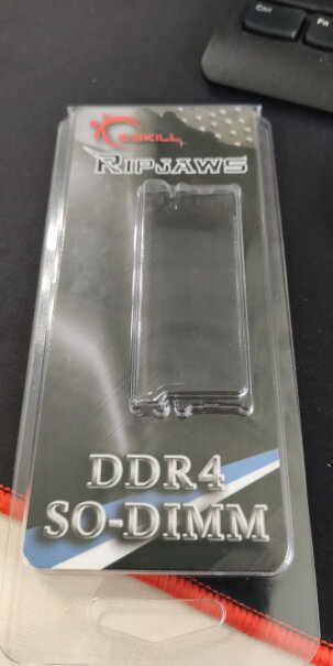 芝奇8GB DDR4 3200笔记本内存条有用拯救者R720，原厂记忆科技2667的吗，跟这个兼容性好吗？