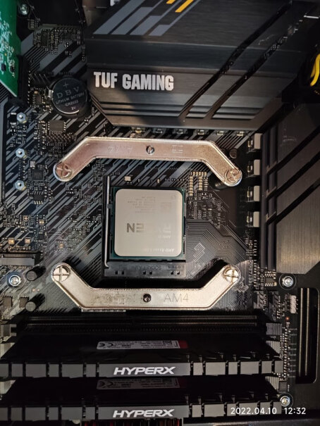 AMD锐龙5这个跟5600X啥区别？