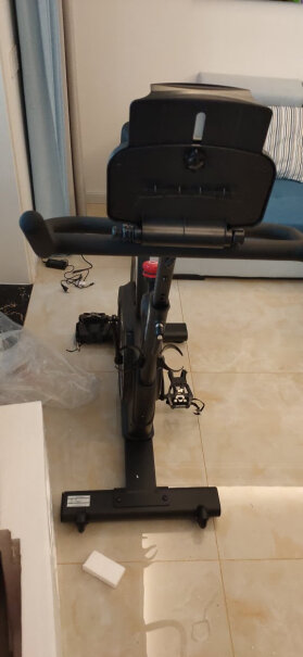 麦瑞克Merach磁控动感单车智能健身车家用运动健身器材膝盖不好能用这个吗？
