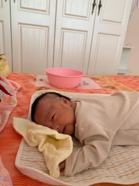 婴童隔尿垫-巾洁丽雅婴儿彩棉隔尿垫哪个更合适,要注意哪些质量细节！
