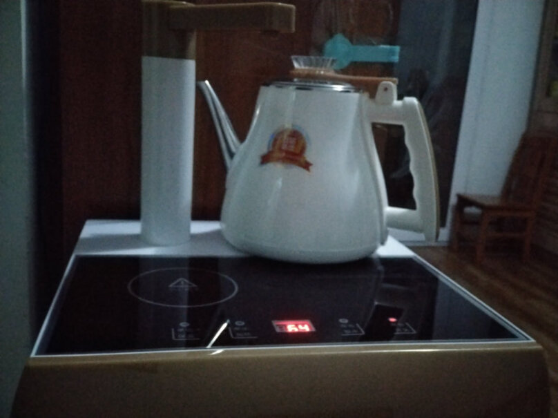 康佳饮水机家用多功能下置式茶吧机KY-C1060S金色龙门款这个插电就可以用了吗？