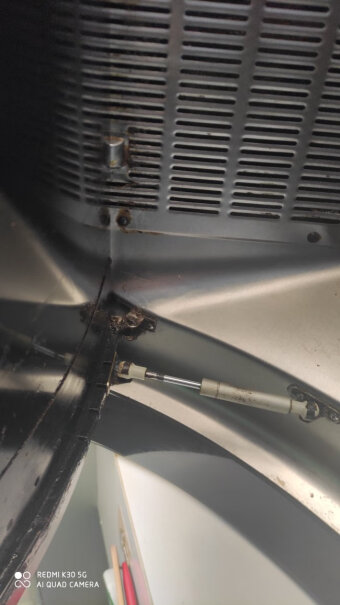 空调挂机请问热水器是怎么清洗的，会拆开了洗吗？