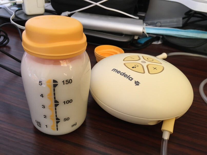 美德乐吸奶器电动双边吸乳器母乳收集储奶高效泌乳大家觉得马达声音大吗？开最大的时候真的有点大？