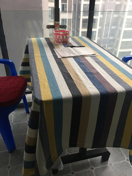 加厚餐桌布布艺餐桌垫台布欧式长方形正方形茶几盖布垫我家桌子130X80是否太大了？