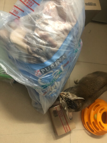 妙多乐猫粮室内成猫1.5kg全价猫粮这猫粮好吗？请朋友们告知。谢谢了？