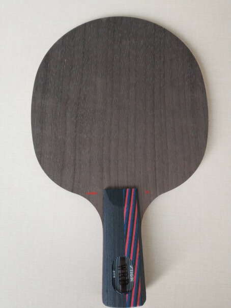 STIGA斯帝卡斯蒂卡乒乓球底板横板铁铁们这款板子需要涂护木液吗？
