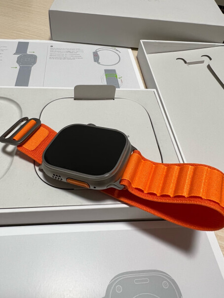 Apple Watch Ultra 智能手表 GPS + 蜂窝款 49毫米 钛金属原色 钛金属表壳午入手怎么样？老用户分析爆款原因！