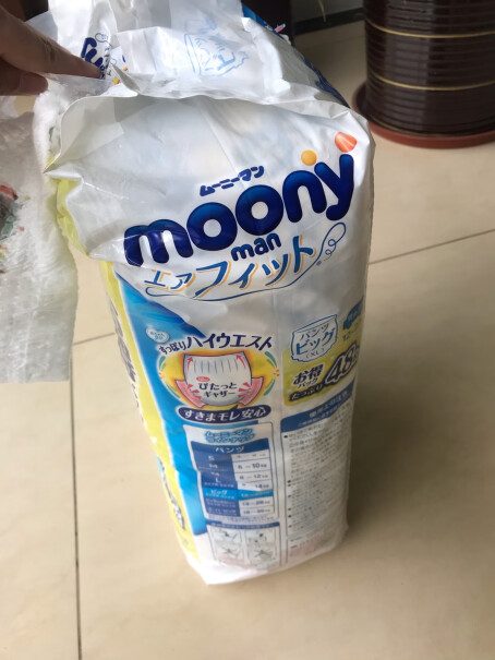 moony拉拉裤XL48片畅透增量30斤能穿吗？