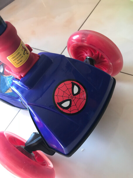 其它轮滑滑板迪士尼Disney儿童滑板车2-3-6-8岁小孩最真实的图文评测分享！评测怎么样！