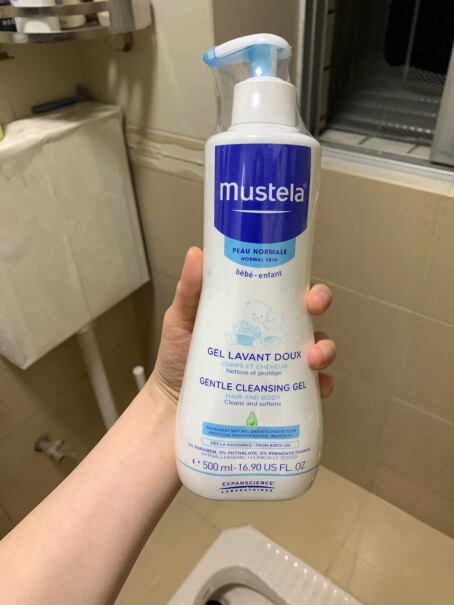 妙思乐Mustela洗发沐浴露500ml二合一这款洗发沫浴露产品的成分有哪些？