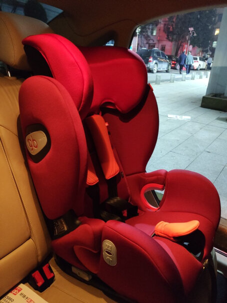 安全座椅gb好孩子高速汽车儿童安全座椅ISOFIX接口好用吗？哪个性价比高、质量更好？