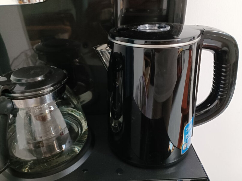 美菱茶吧机第一次烧的水有异味吗？