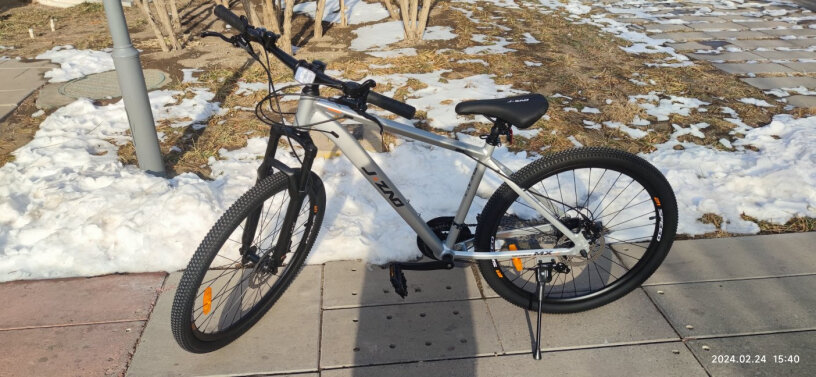 京东京造山地自行车越客MX1山地车前轮可快速拆卸吗？