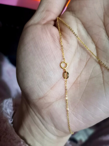周六福珠宝18K金项链女款O字项链锁骨链能过安检吗？