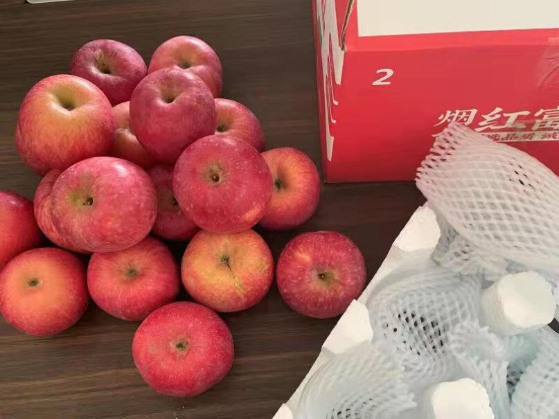 正宗山东烟台苹果栖霞红富士脆甜当季新鲜水果时令生鲜整箱哪里发货？