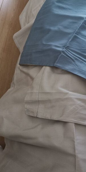 京东京造60四件套棉被套床品1.8m床蓝金缎纹长绒棉被套是220*240的吗？