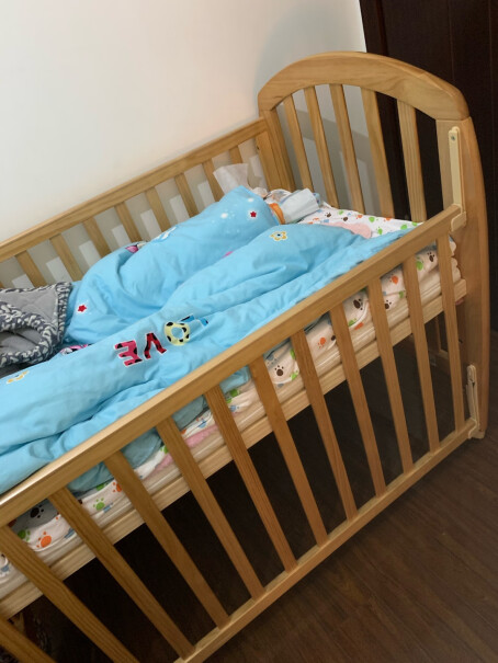 婴儿床gb好孩子婴儿床为什么买家这样评价！内幕透露。