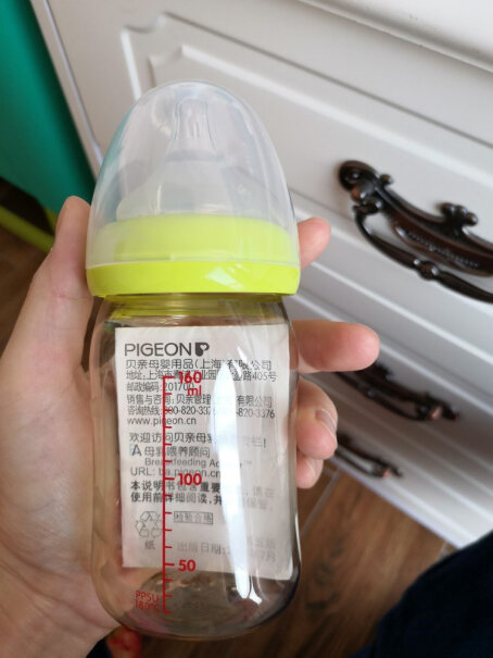 双把手奶瓶240ml-丛林小兔质量怎么样？刻度线会不会刮掉？