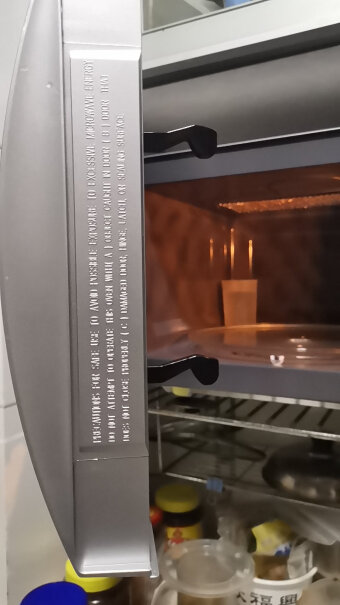 松下NN-GT353M微波炉家用智能转盘加热解冻23L可以用金属烤盘吗？