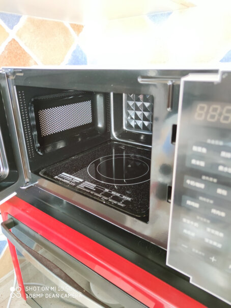 美的微烤一体机20升平板加热家用光波炉多功能微蒸烤箱可以蒸蛋吗？