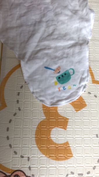 米乐鱼儿童吸汗巾宝宝隔汗巾婴儿垫背巾小孩汗巾这个和全面时代的哪个舒服？