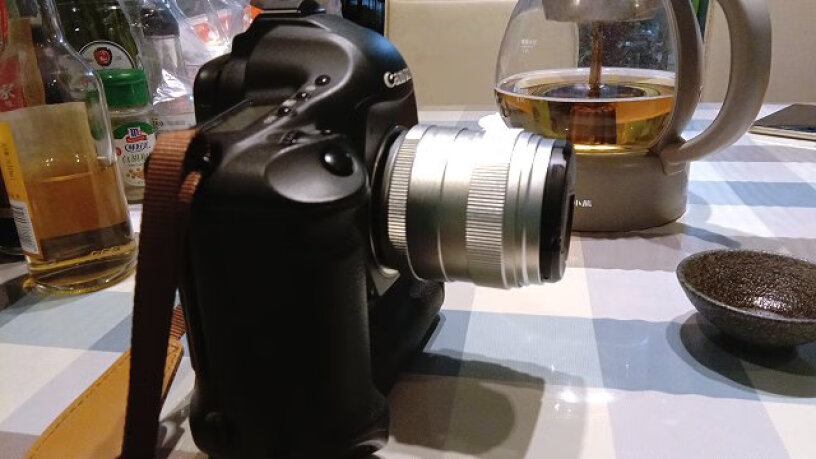 镜头中一光学 35mm f2.0微单广角镜头分析应该怎么选择,怎么样？