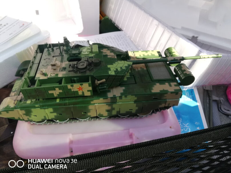 坦克-军事战车特尔博Terebo1：24中国99A主战坦克模型哪款性价比更好,评测真的很坑吗？