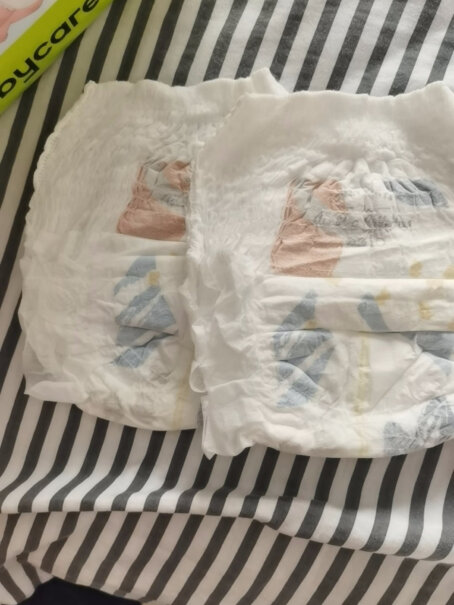 babycare尿不湿Airpro裤加量箱装XL721217kg超薄宝宝带着出现过两次湿疹，我们宝以前不管是换别的尿不湿，还是其他时候，从没有过，不知道大家有这个情况不？