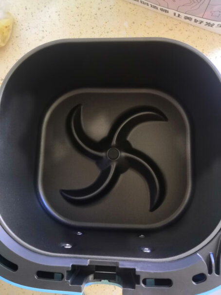 飞利浦海星空气炸锅家用5.6L大容量多功能全自动双层锅体易清洗需要空气炸锅烤纸吗？