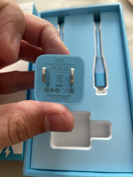 Anker安克 苹果充电器Nano PD20W快充头MFi认证1.2米数据线套装 兼容iPhone1iphonex可以充电吗？