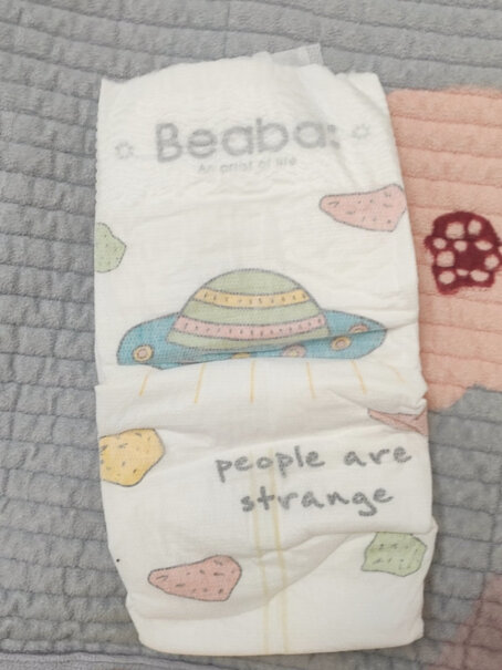 婴童纸尿裤Beaba碧芭宝贝光年之外婴儿纸尿裤冬暖夏凉夏季超薄尿不湿纸尿裤L-44片应该怎么样选择,评测分析哪款更好？