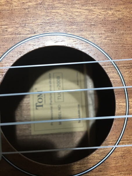 尤克里里TOM尤克里里ukulele乌克丽丽沙比利入门小吉他23英寸评测结果不看后悔,这样选不盲目？