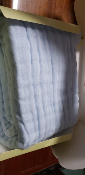 全棉时代婴儿浴巾这个到底是纱布的还是纯棉的？
